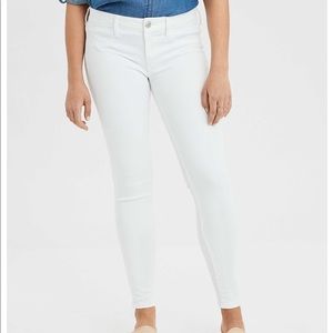 White low rise skinny jeans